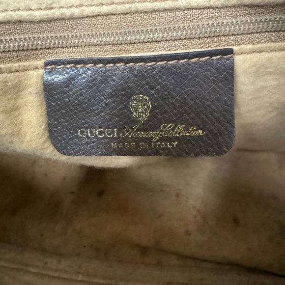 Gucci Crossbody Handbag - Picture 10 of 16